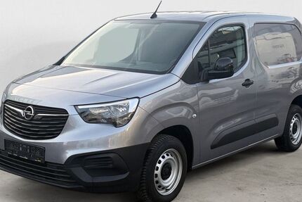 Opel Combo 29.741 km 15.300 &euro; Düsseldorf 40589
