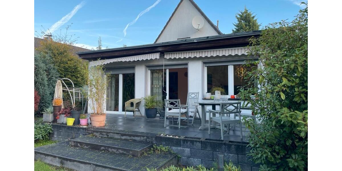 Einfamilienhaus Krefeld Gartenstadt - 5 Zimmer, 145 m&sup2;, 570.000&euro; | Angebot:25270242