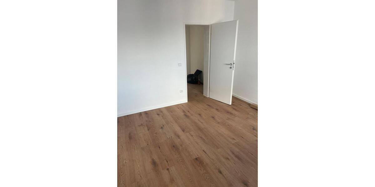 Etagenwohnung Heinsberg - 3 Zimmer, 80 m&sup2;, 850&euro; | Angebot:25987318