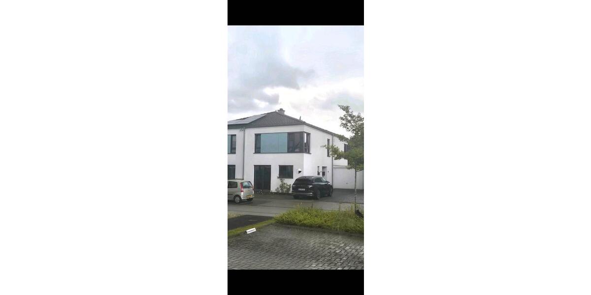 Doppelhaushälfte Nettetal - 6 Zimmer, 134 m&sup2;, 529.000&euro; | Angebot:26902388