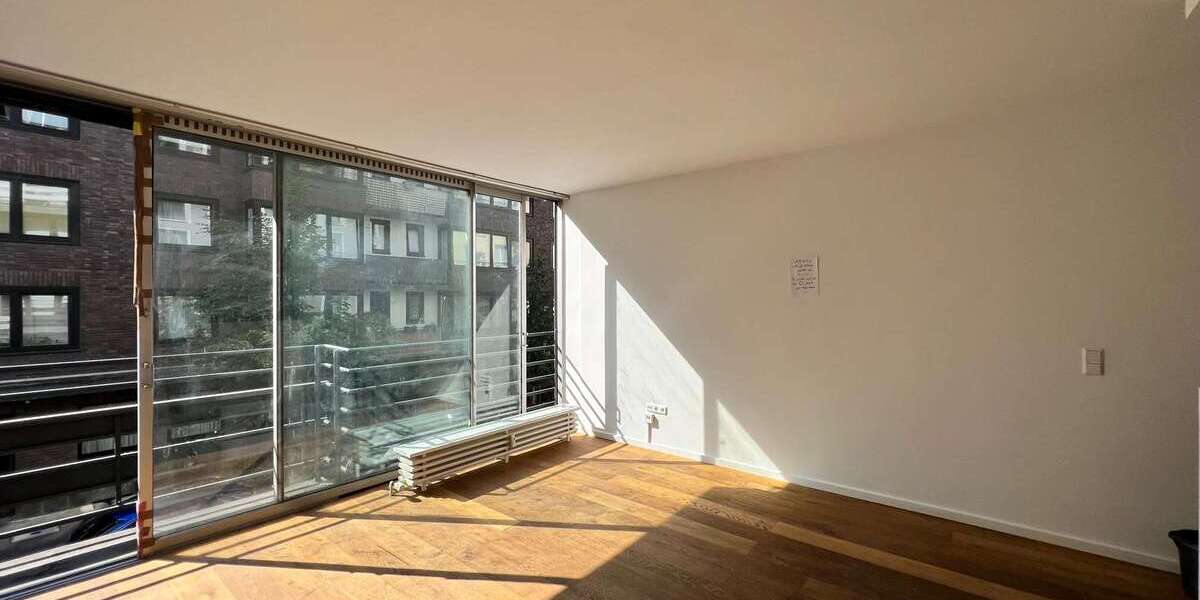 Etagenwohnung Düsseldorf Unterbilk - 1 Zimmer, 33 m&sup2;, 725&euro; | Angebot:24624379