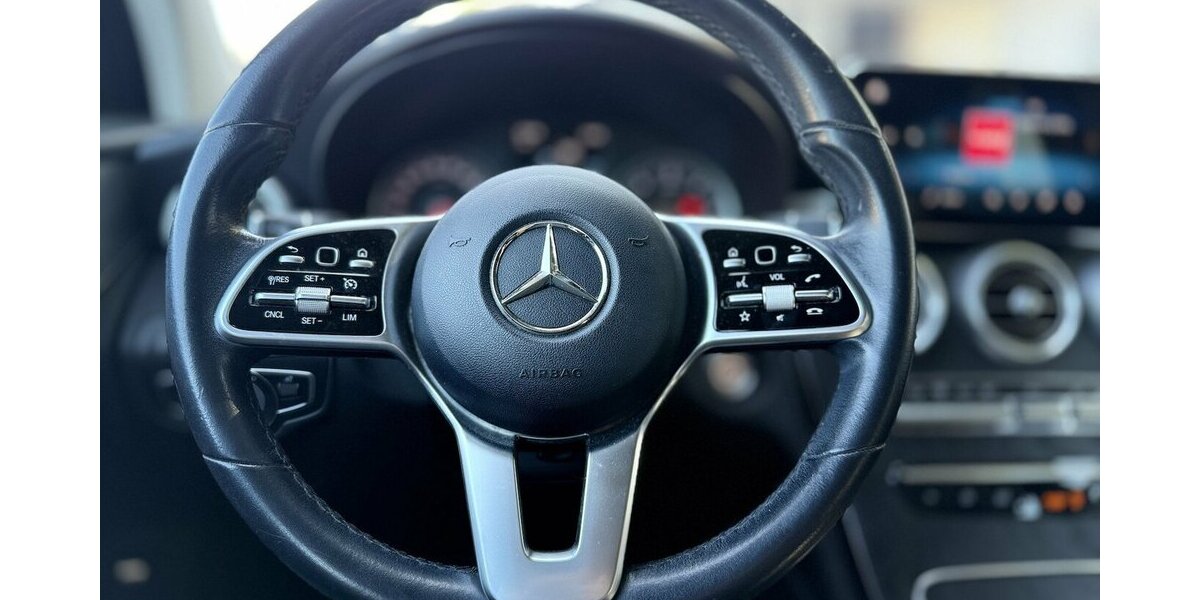 Mercedes-Benz GLC 220 d 4Matic / 1.Hd / MBUX / Kamera / Leder 99.000 km 32.490 &euro; Mönchengladbach 41066