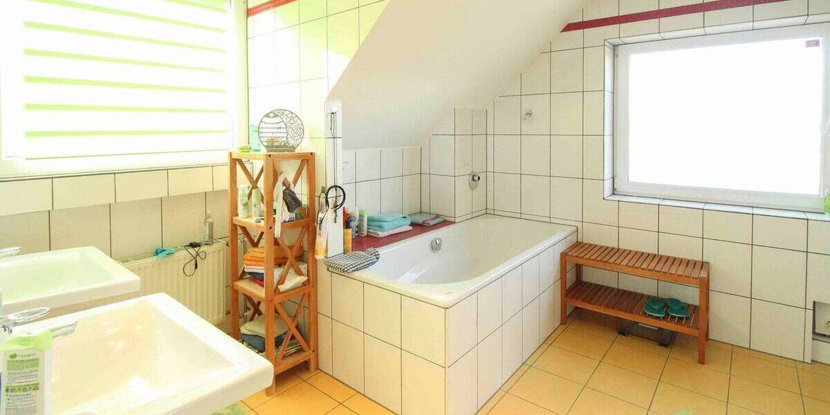 Einfamilienhaus Tönisvorst St. Tönis - 6 Zimmer, 950.000&euro; | Angebot:26106682