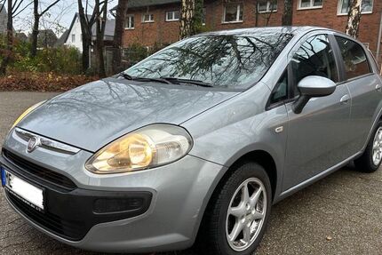 Fiat Punto 111.600 km 2.799 &euro; Düsseldorf 40472