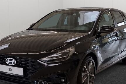 Hyundai i30 7.132 km 21.590 &euro; Düsseldorf 40233