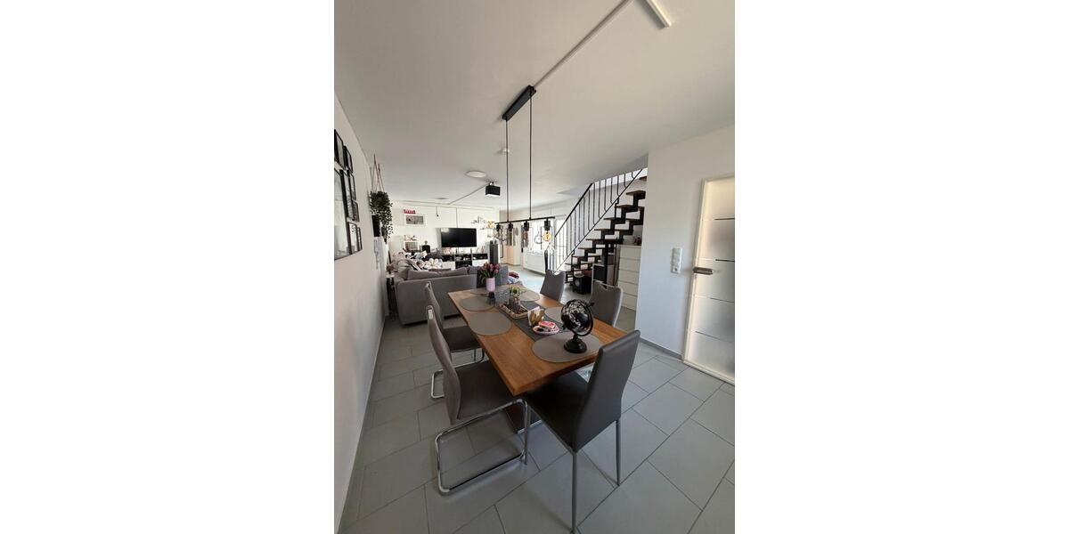 Doppelhaushälfte Wegberg - 3 Zimmer, 105 m&sup2;, 920&euro; | Angebot:26591874