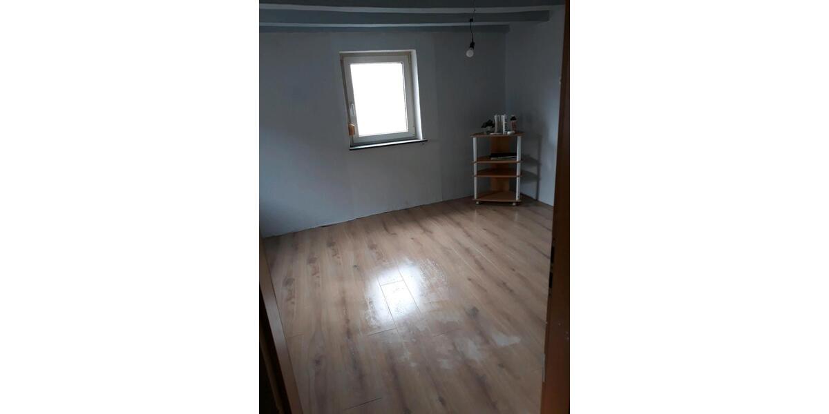 Einfamilienhaus Wegberg - 5 Zimmer, 120 m&sup2;, 140.000&euro; | Angebot:26623427