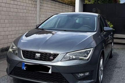Seat Leon 144.059 km 9.000 &euro; Meerbusch 40668