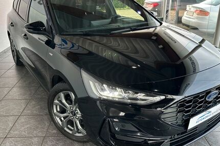 Ford Focus 49.571 km 18.699 &euro; Erkelenz 41812