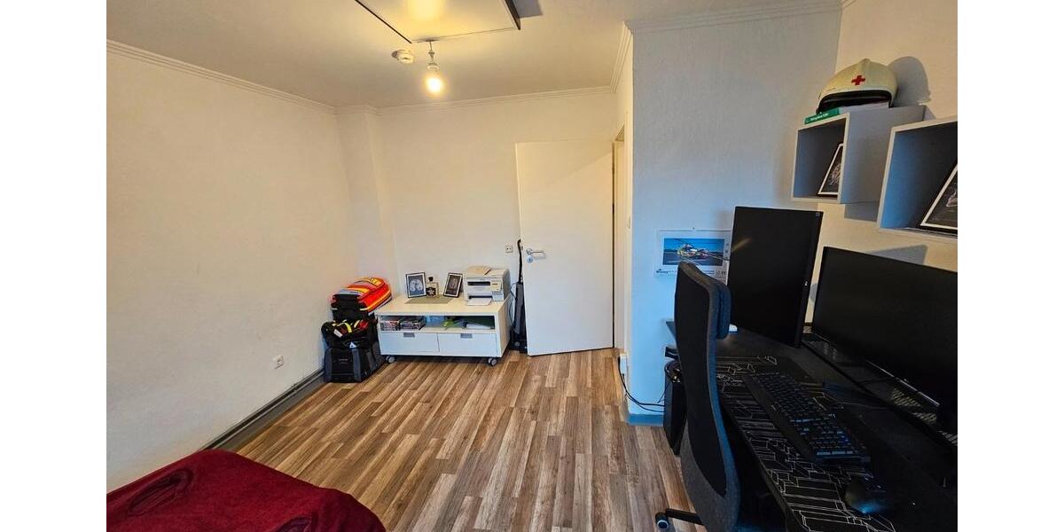 Etagenwohnung Mönchengladbach West - 3 Zimmer, 60 m&sup2;, 150.000&euro; | Angebot:26058815