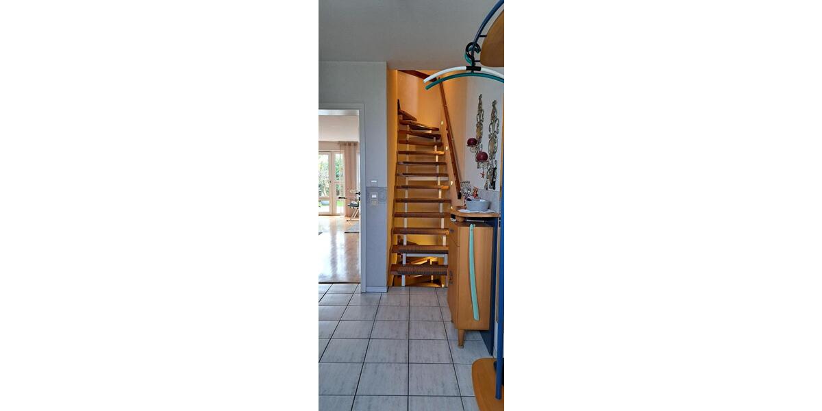 Reihenhaus Geldern - 4 Zimmer, 117 m&sup2;, 385.000&euro; | Angebot:25632949