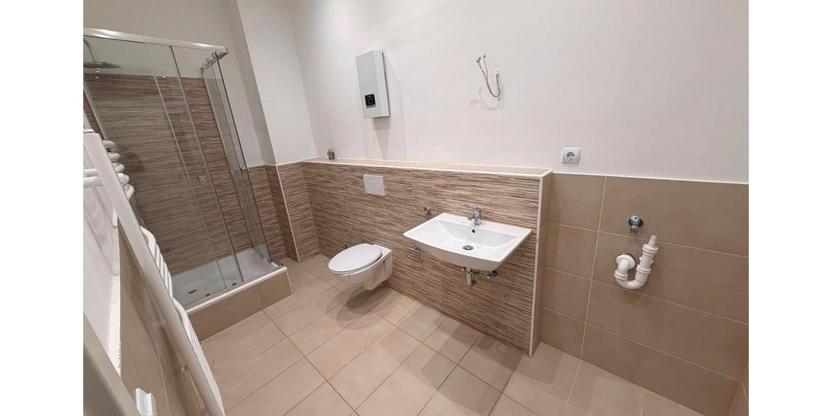 Etagenwohnung Krefeld Bockum - 2 Zimmer, 60 m&sup2;, 710&euro; | Angebot:25943399