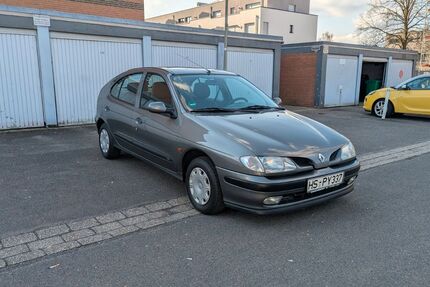 Renault Megane 68.000 km 4.499 &euro; Erkelenz 41812