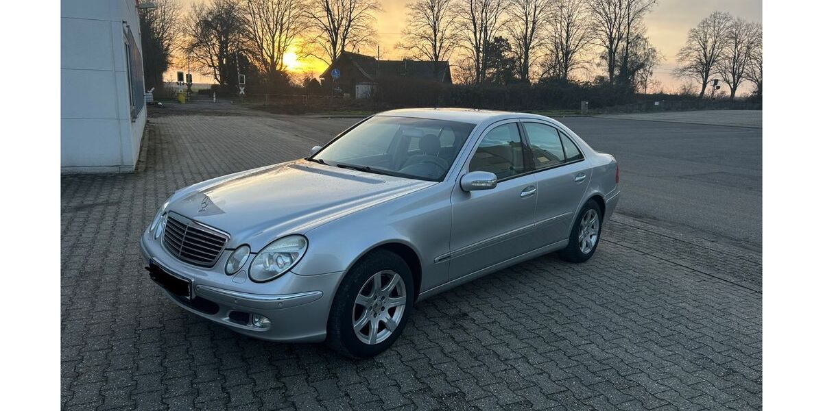 Mercedes-Benz E 240 149.000 km 5.000 &euro; Nettetal 41334