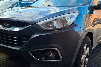Hyundai ix35 142.000 km 6.750 &euro; Mönchengladbach 41069