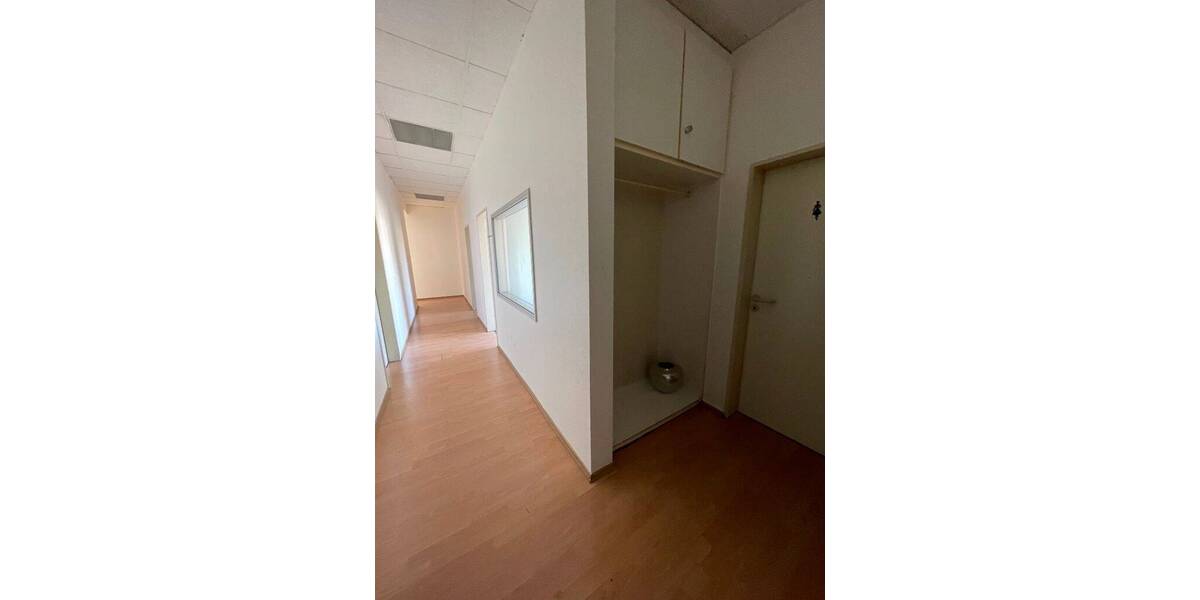 Gewerbeobjekt Düsseldorf Derendorf - 500&euro; | Angebot:25972441