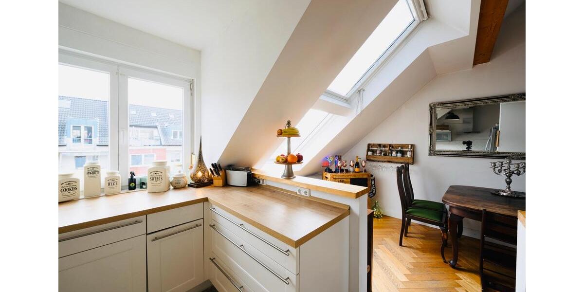 Maisonettenwohnung Düsseldorf Heerdt - 3.5 Zimmer, 110 m&sup2;, 878.000&euro; | Angebot:25046960