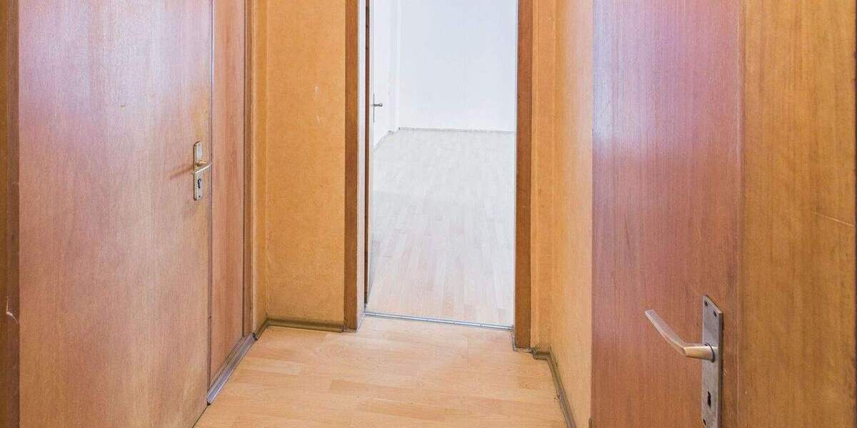 Mehrfamilienhaus, Wohnhaus Hückelhoven Brachelen - 9 Zimmer, 200 m&sup2;, 239.000&euro; | Angebot:25662076