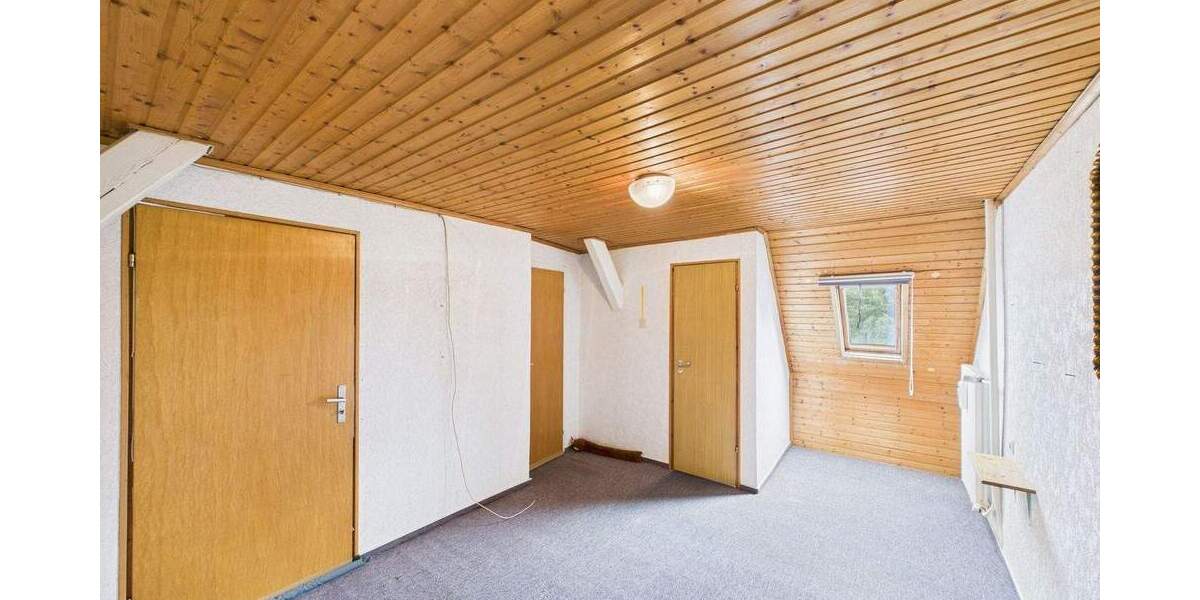 Einfamilienhaus Heinsberg Unterbruch - 8 Zimmer, 180 m&sup2;, 149.000&euro; | Angebot:25662058