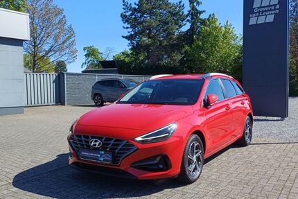 Hyundai i30 33.590 km 18.600 &euro; Geldern 47608
