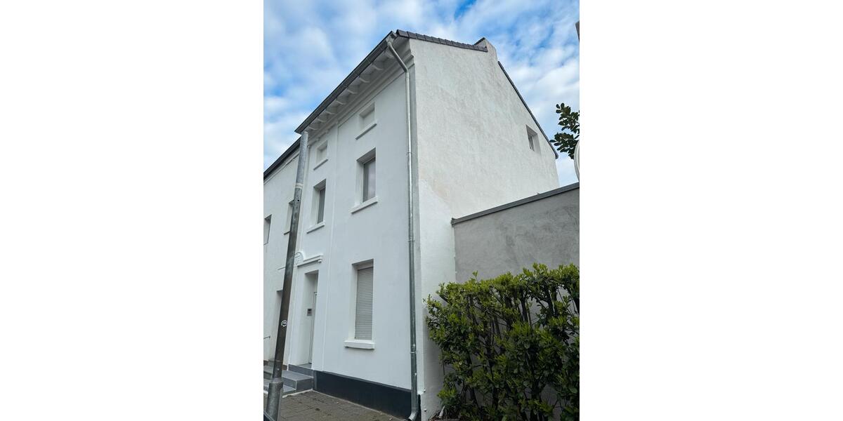 Reihenhaus Viersen Sittard - 5 Zimmer, 148 m&sup2;, 1.700&euro; | Angebot:26547236
