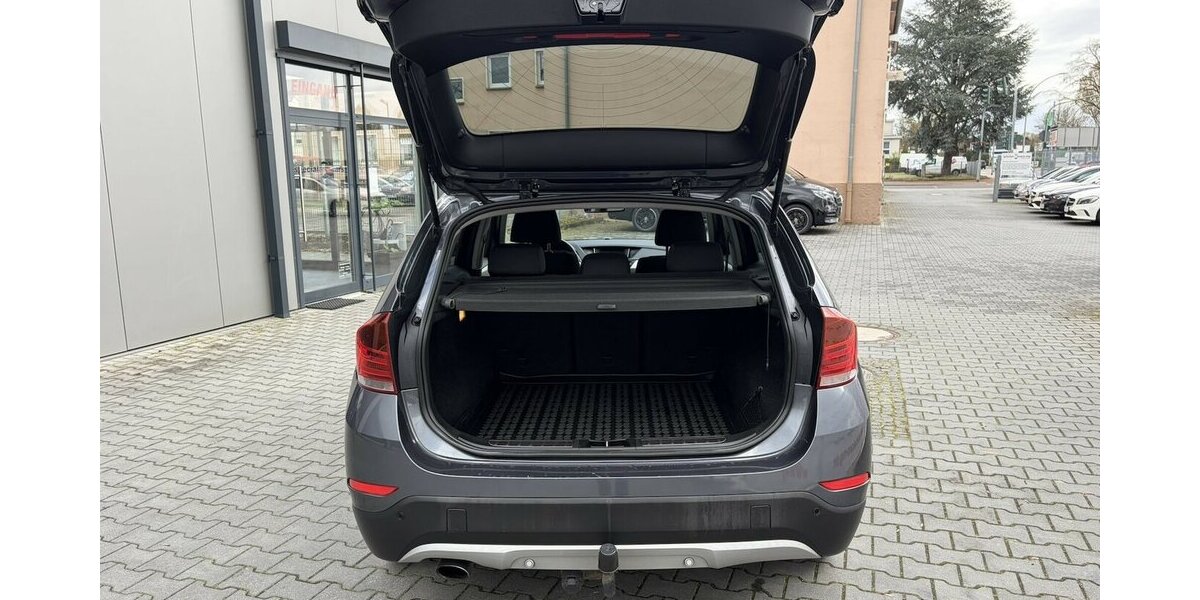 BMW X1 18 i / Automatik / Navi / AHK / ALU 122.000 km 13.890 &euro; Mönchengladbach 41066