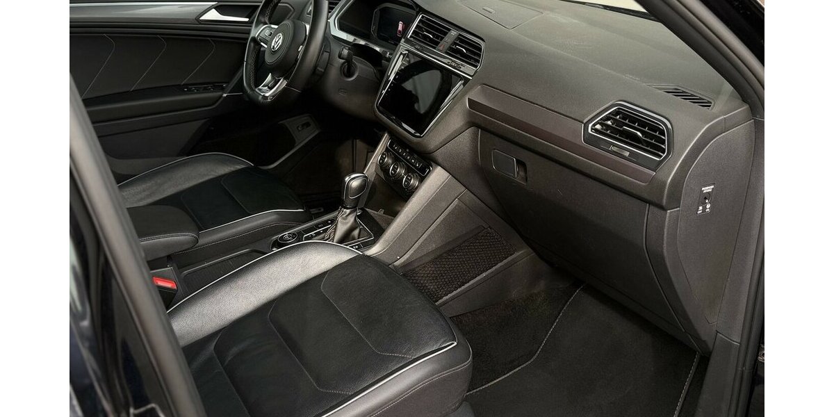 VW Tiguan Allspace R-LIne / 4Motion / Pano / Memory 99.000 km 33.490 &euro; Mönchengladbach 41066