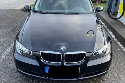 BMW 318 120.800 km 5.199 &euro; Neukirchen-Vluyn 47506