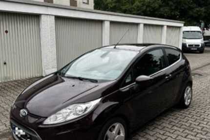 Ford Fiesta 164.500 km 2.999 &euro; Mönchengladbach 41061