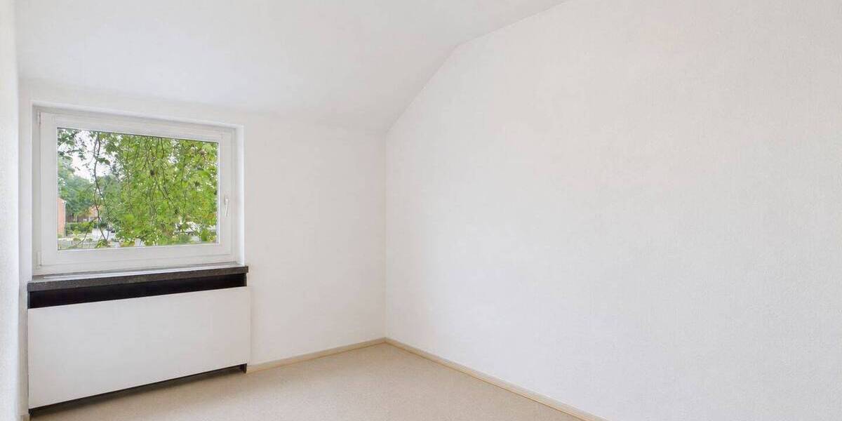 Einfamilienhaus Neukirchen-Vluyn Neukirchen - 1 Zimmer, 132 m&sup2;, 329.000&euro; | Angebot:26657409
