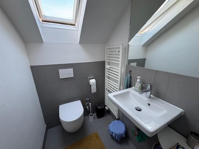 Dachgeschoßwohnung Düsseldorf Derendorf - 1 Zimmer, 33 m&sup2;, 531&euro; | Angebot:25880788