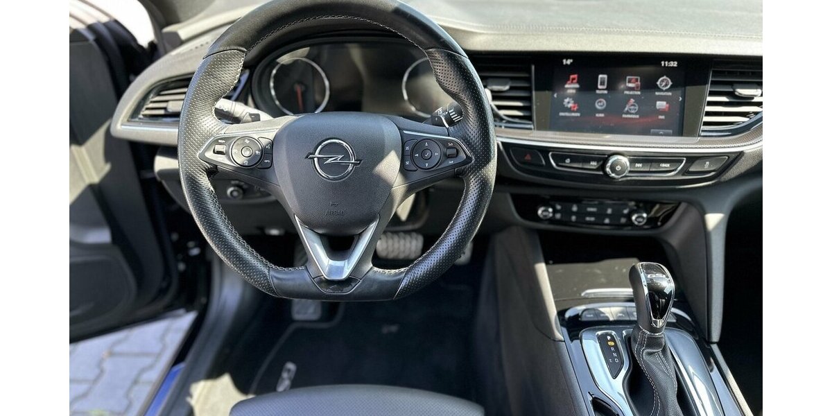 Opel Insignia B Sports Tourer GSi 4x4 / Headup / Pano 140.000 km 11.890 &euro; Mönchengladbach 41066