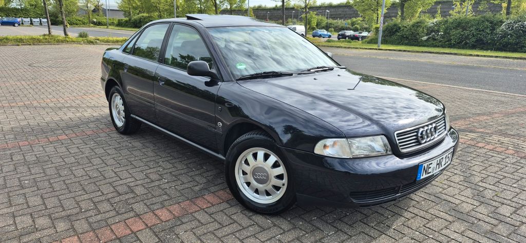 Audi A4 77.800 km 5.900 &euro; Neuss 41469