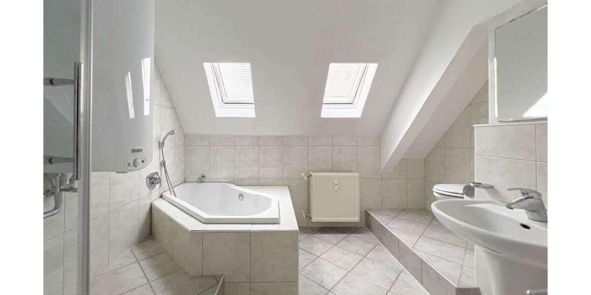 Etagenwohnung Meerbusch Necklenbroich - 2 Zimmer, 75 m&sup2;, 1.100&euro; | Angebot:24528420