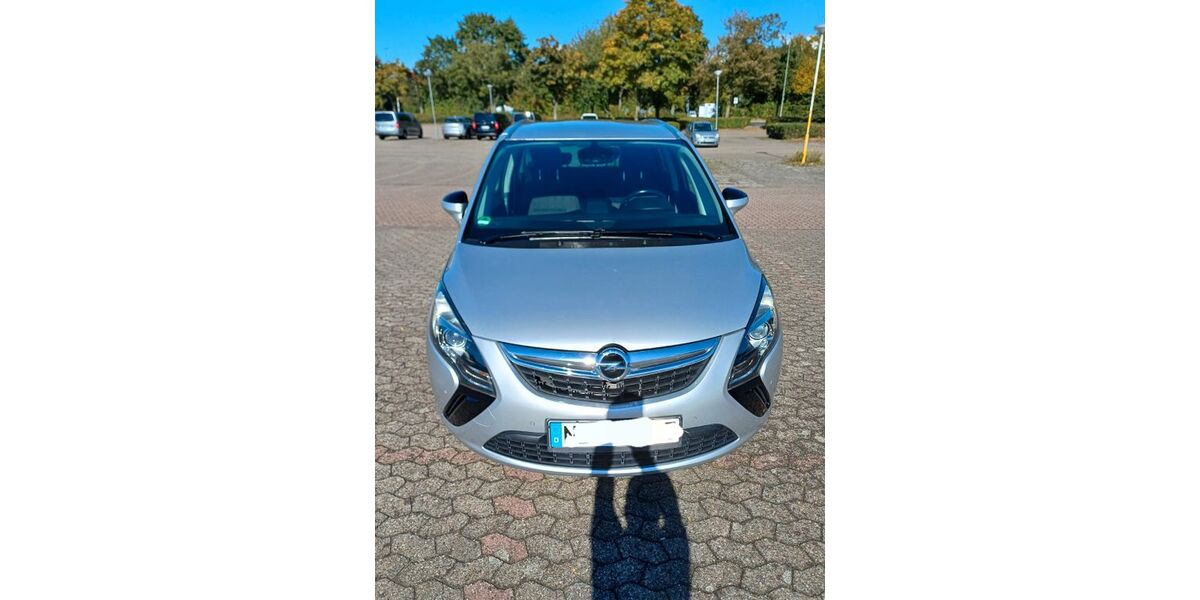 Opel Zafira 155.000 km 8.800 &euro; Neuss 41466