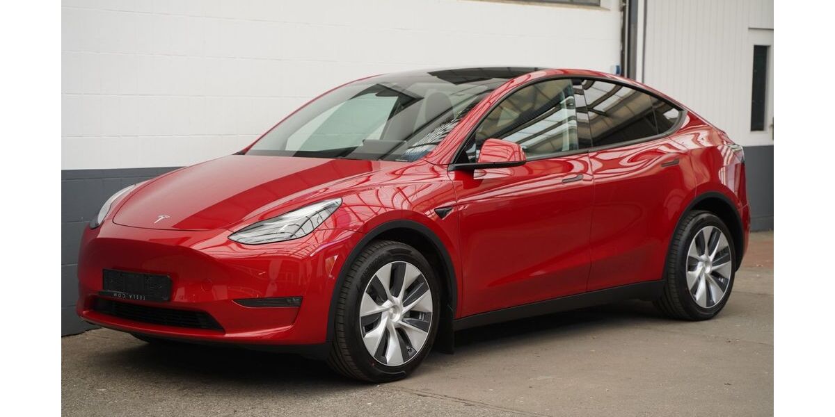 Tesla Model Y 59.998 km 36.550 &euro; Mönchengladbach 41236