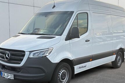Mercedes-Benz Sprinter 4.691 km 53.312 &euro; Krefeld 47807