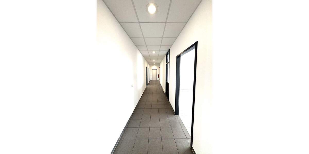 Gewerbeobjekt Willich Münchheide - 3 Zimmer, 65 m&sup2;, 649&euro; | Angebot:25896448