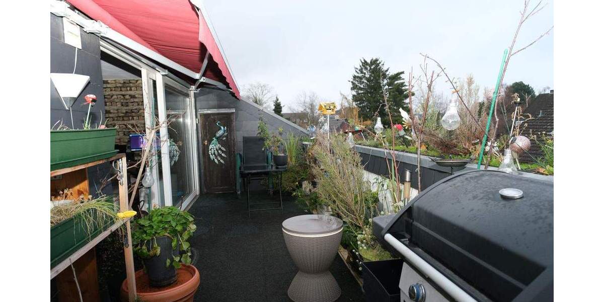 Etagenwohnung Neuss Rosellen - 4 Zimmer, 96 m&sup2;, 269.000&euro; | Angebot:25687337