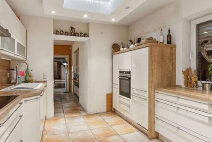 Haus Neukirchen-Vluyn Vluyn - 5 Zimmer, 100 m&sup2;, 379.000&euro; | Angebot:26080307