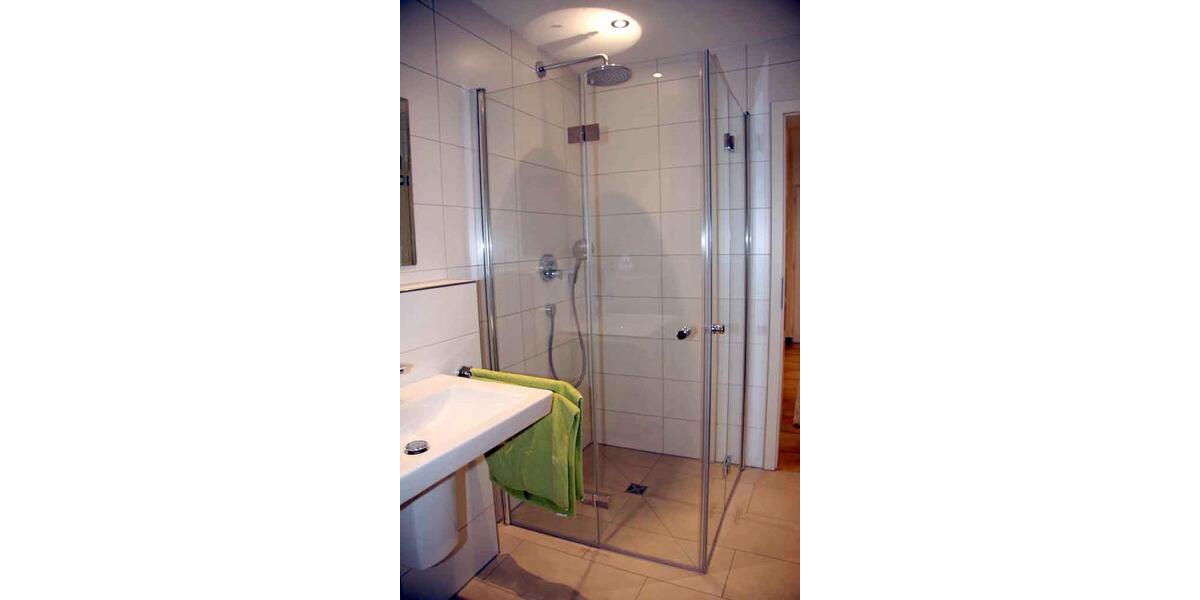 Etagenwohnung Korschenbroich - 3 Zimmer, 76 m&sup2;, 1.400&euro; | Angebot:25305594