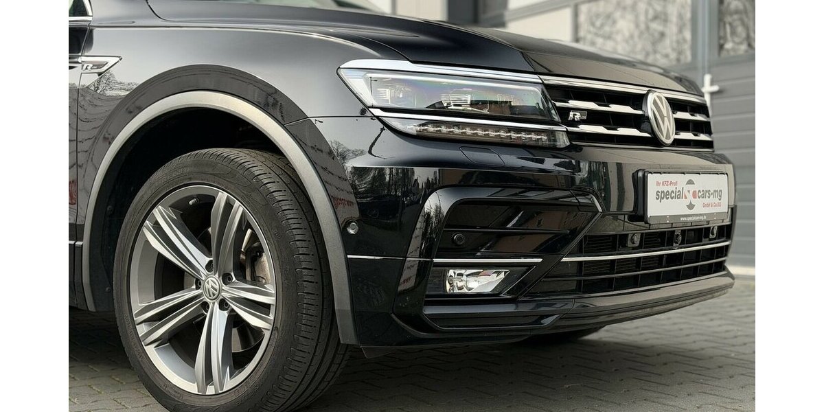 VW Tiguan Allspace R-LIne / 4Motion / Pano / Memory 99.000 km 33.490 &euro; Mönchengladbach 41066