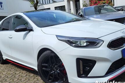 Kia ceed / Ceed 91.000 km 19.890 &euro; Düsseldorf 40231
