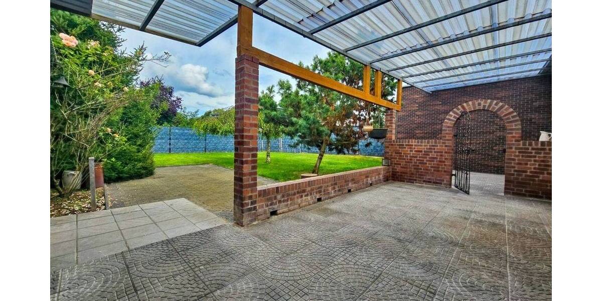 Einfamilienhaus Viersen Rahser - 8 Zimmer, 240 m&sup2;, 250.000&euro; | Angebot:26644037