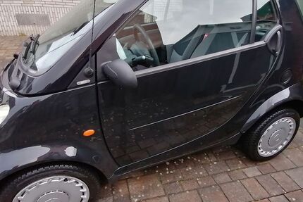Smart ForTwo 78.000 km 2.600 &euro; Mönchengladbach 41199