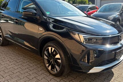 Opel Grandland (X) 84.437 km 15.900 &euro; Düsseldorf 40629