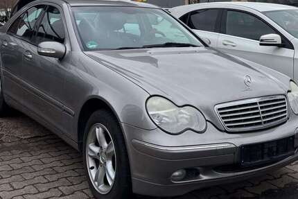 Mercedes-Benz C 180 216.977 km 2.900 &euro; Wassenberg 41849