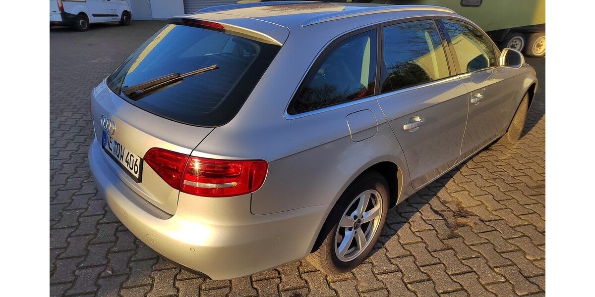 Audi A4 Avant 203.800 km 8.000 &euro; Neuss 41460
