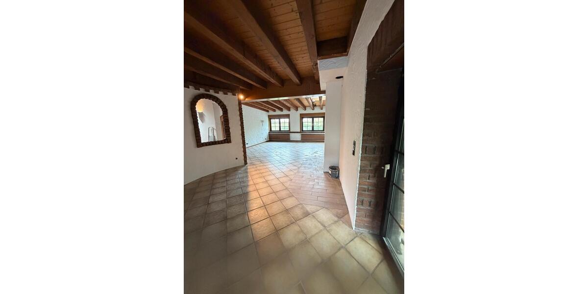 Etagenwohnung Viersen - 3 Zimmer, 110 m&sup2;, 1.000&euro; | Angebot:26640750