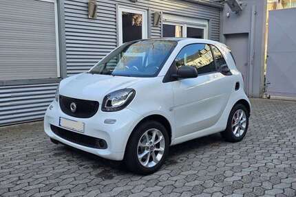Smart forTwo 110.000 km 8.990 &euro; Düsseldorf 40227